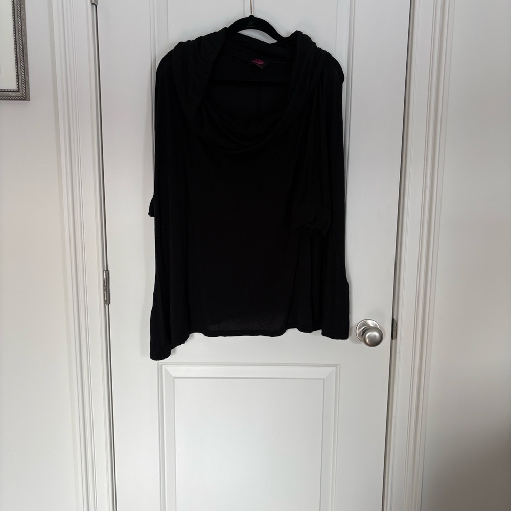 Suzanne Somers Black 3 way poncho